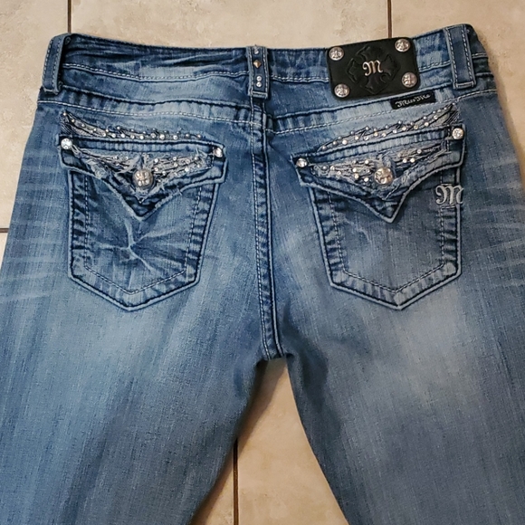 Jeans - Picture 3 of 5